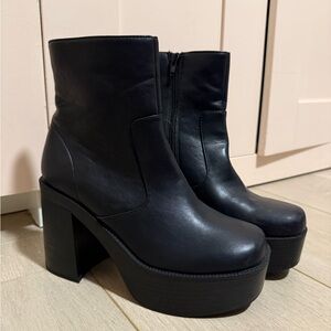 Madden Girl Black Heeled Boots
